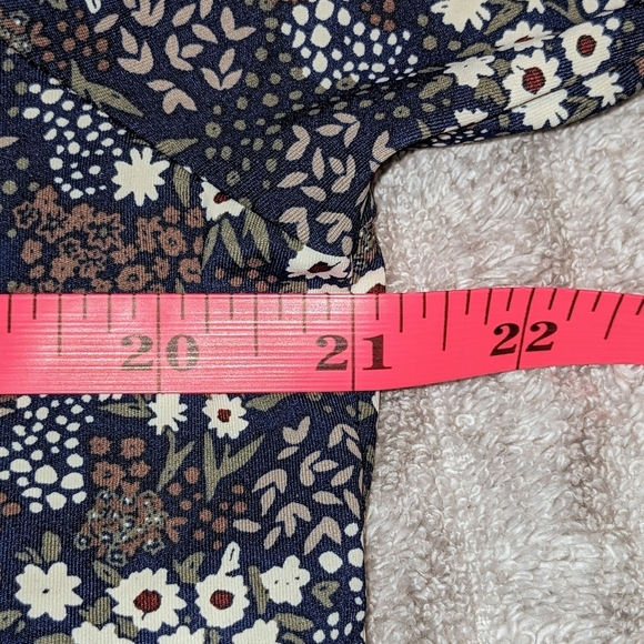 Member's Mark XS  Zipper Kangaroo Pocket Long Sleeve Travel Pullover Floral NWT - Picture 11 of 14